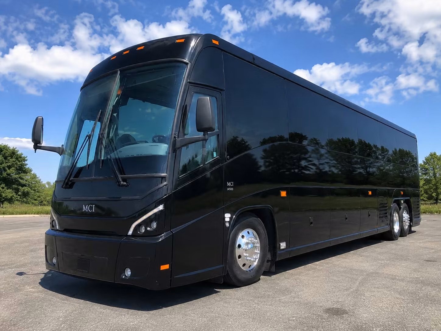 airport transfer shuttles between jackson and medgar evers international
