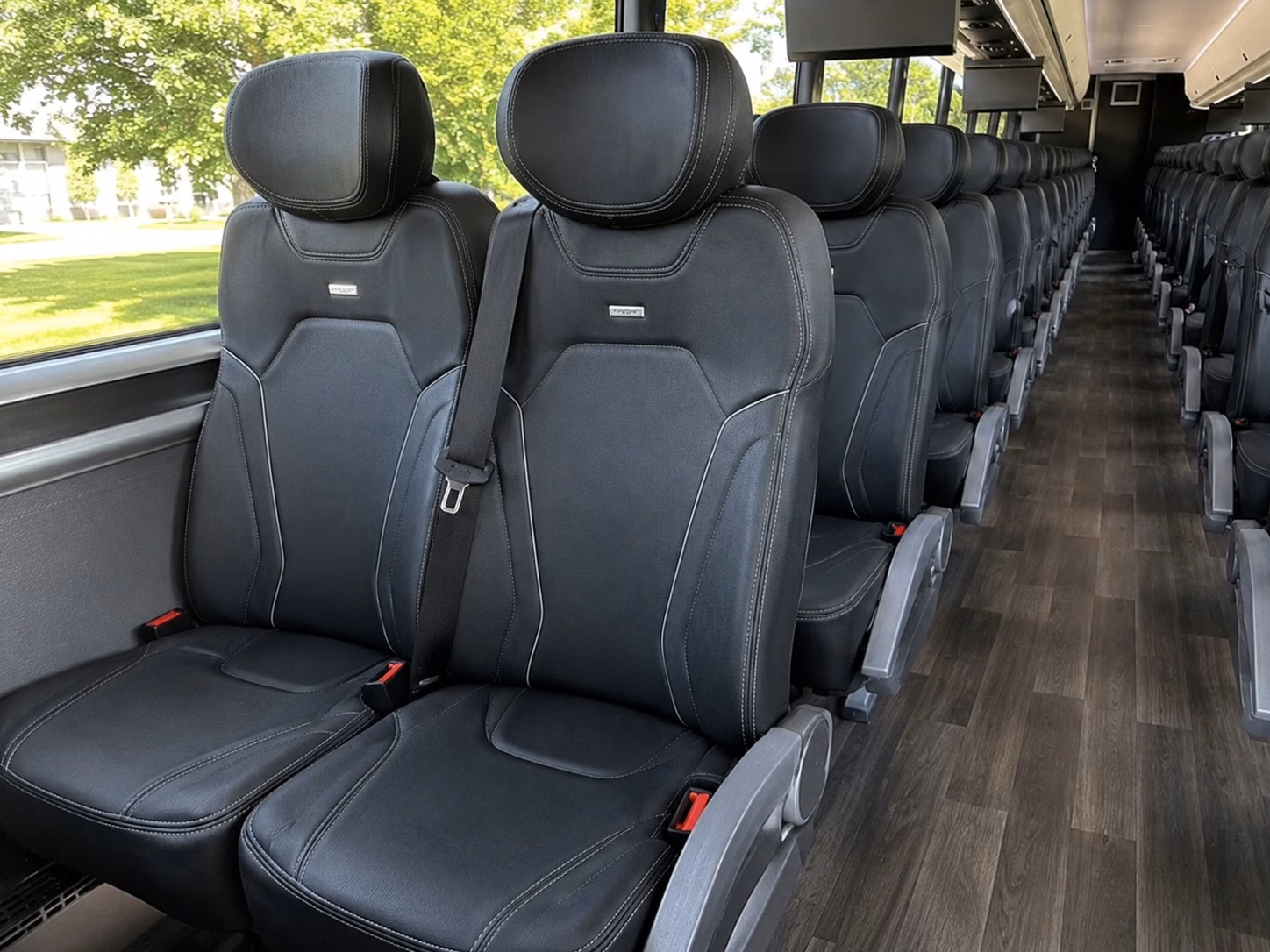 charterbusrentaljacksonms com is the go to for corporate sporting event shuttles and group fan packages in jackson