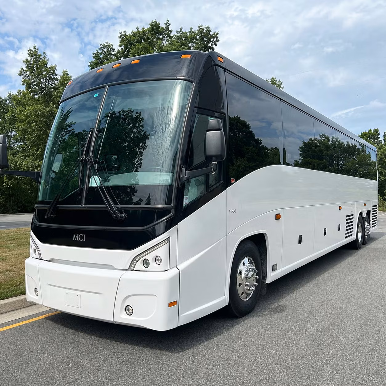 get reliable transportation to the mississippi state capitol and government complexes